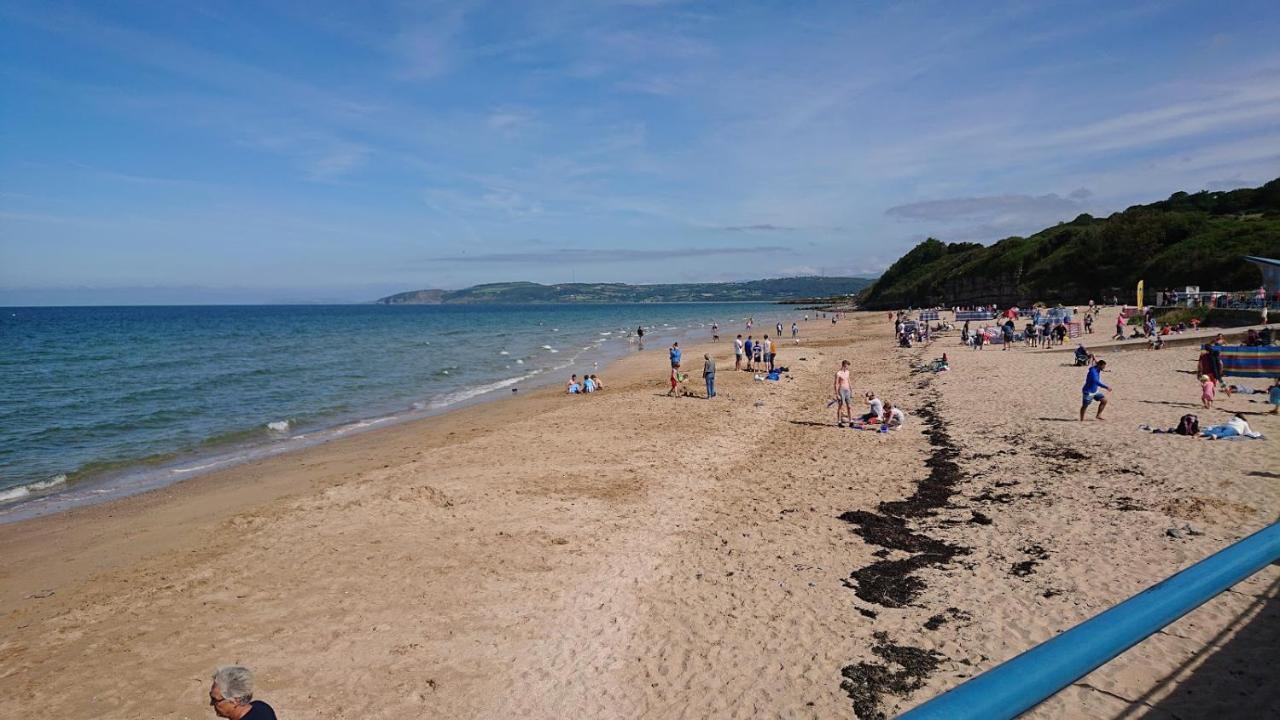 Jaw-Dropping Beach House In Anglesey Benllech Ngoại thất bức ảnh