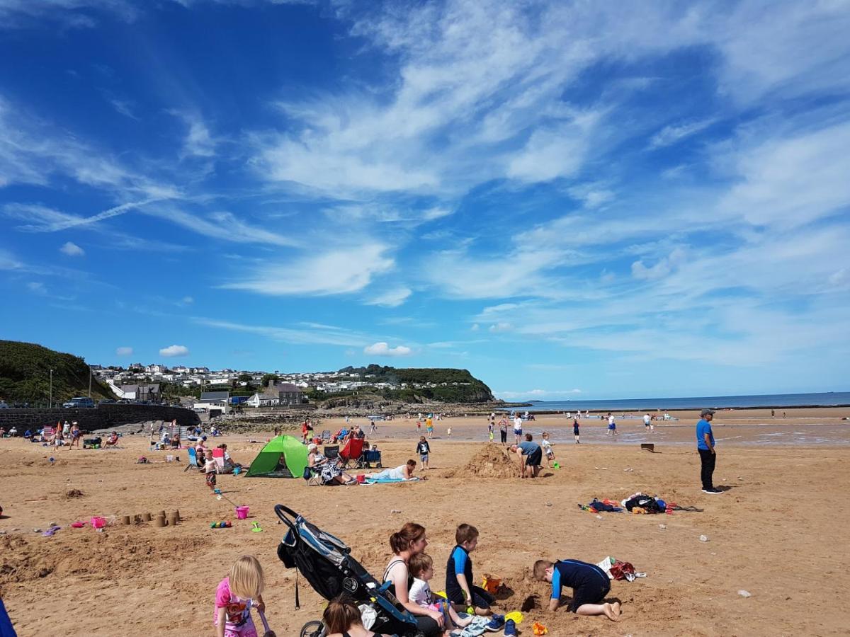 Jaw-Dropping Beach House In Anglesey Benllech Ngoại thất bức ảnh
